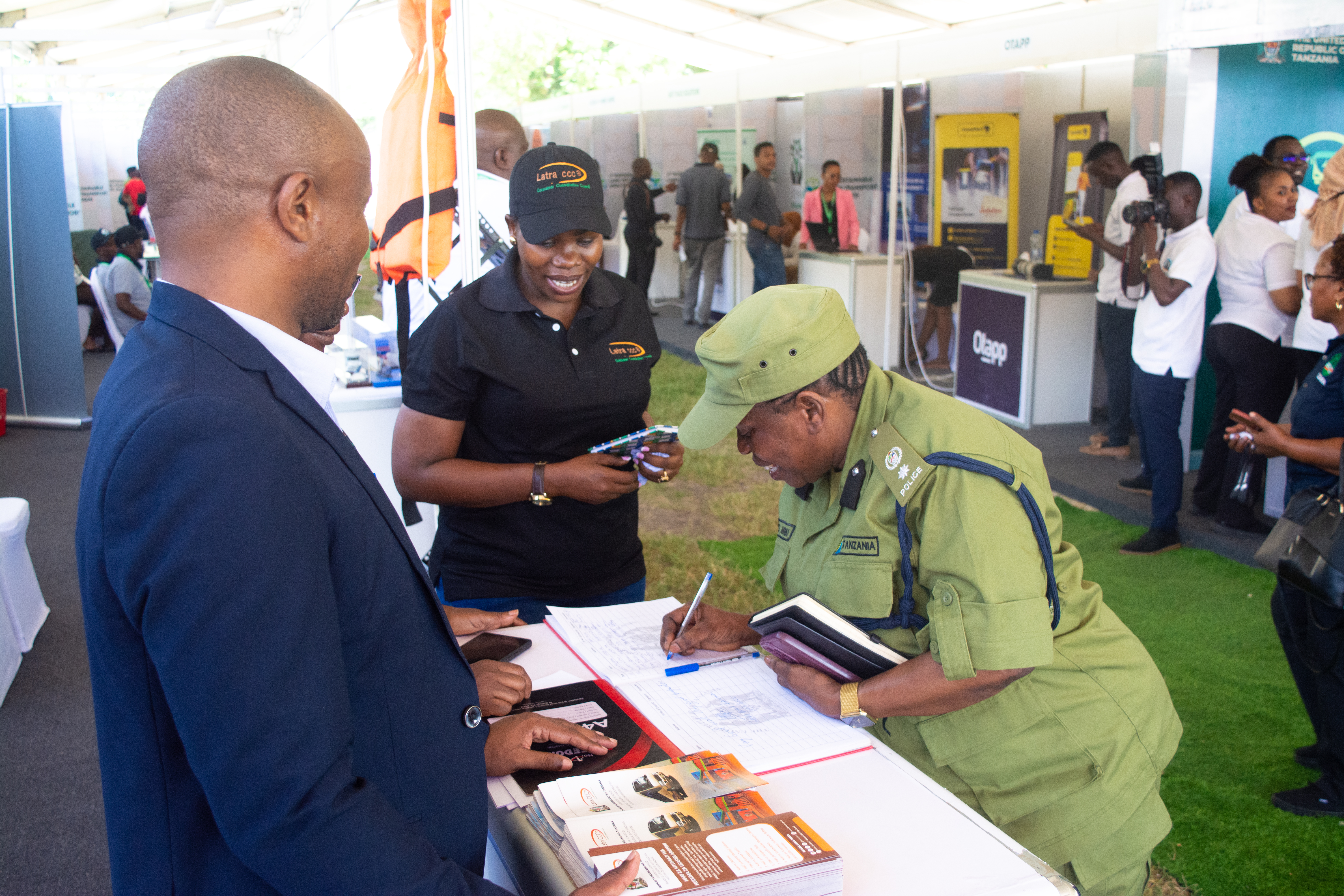 Baraza la Ushauri la Watumiaji wa Huduma za Usafiri Ardhini